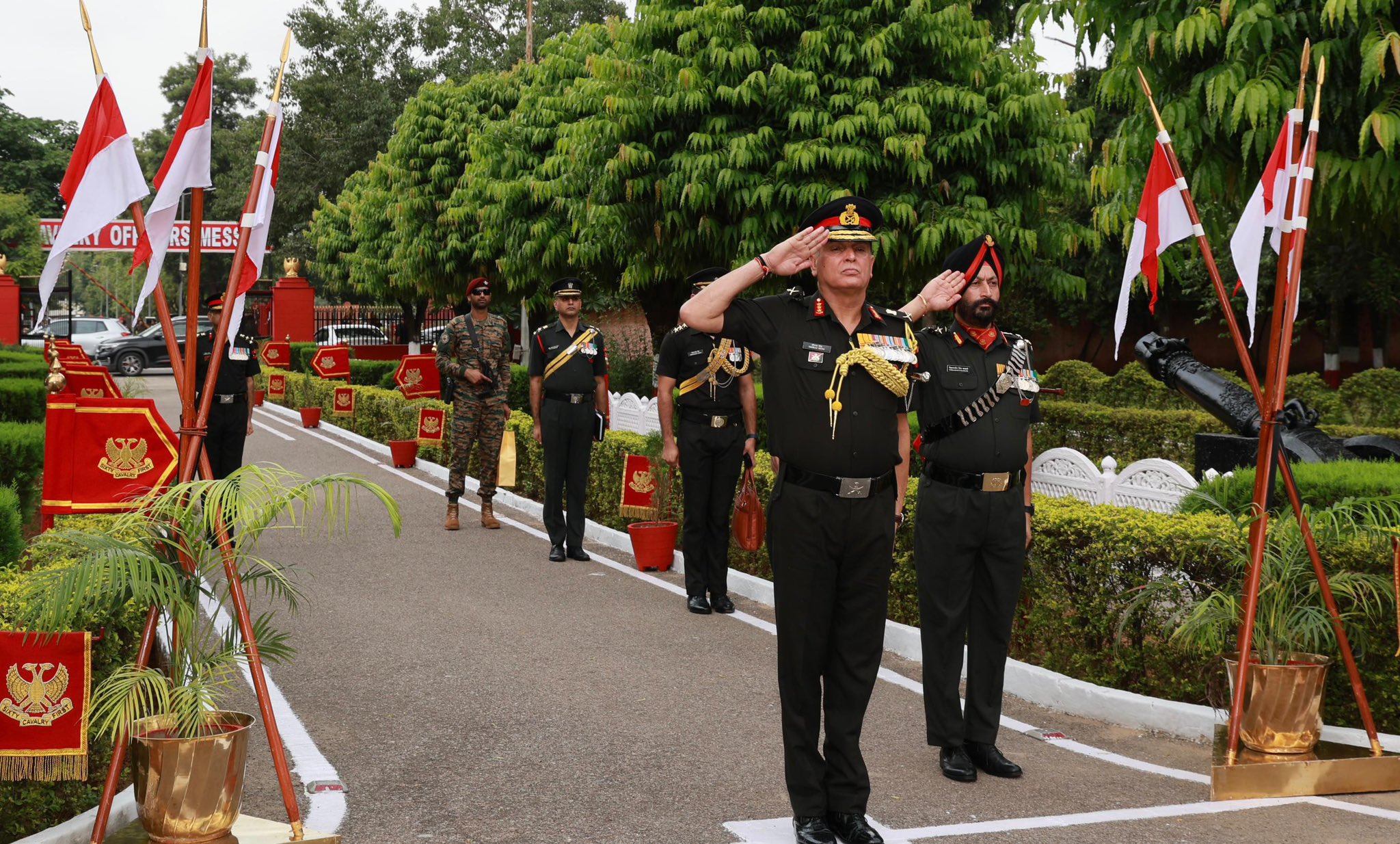 Lt Gen Dhiraj Seth Assumes Role as 25th Colonel of 61st Cavalry Regiment in Jaipur