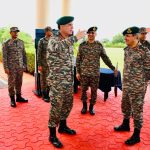 Lt Gen Katiyar Having Discussuions with Officer