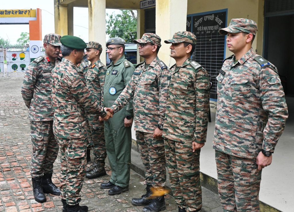 Lt Gen Katiyar Meeting Officers