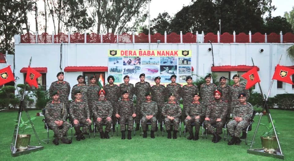 Lt Gen Katiyar with Other Officers