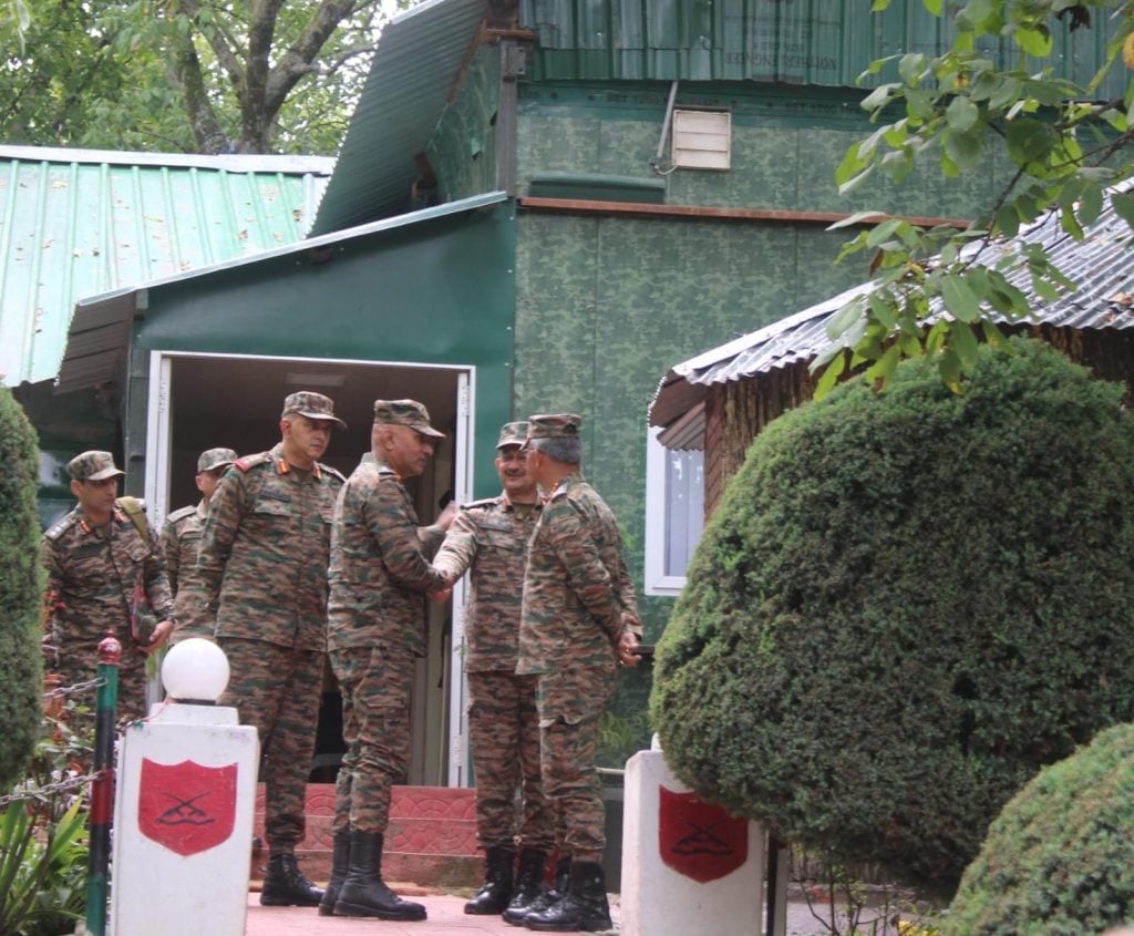 Lt Gen Pratik Sharma Discussing with Other Officers
