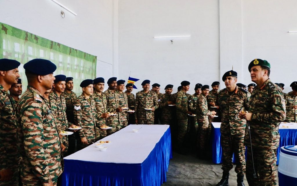Lt Gen Seth Interacting with Officers 1