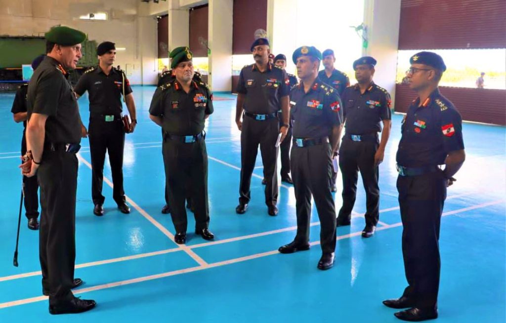 Lt Gen Seth Interacting with Officers 2