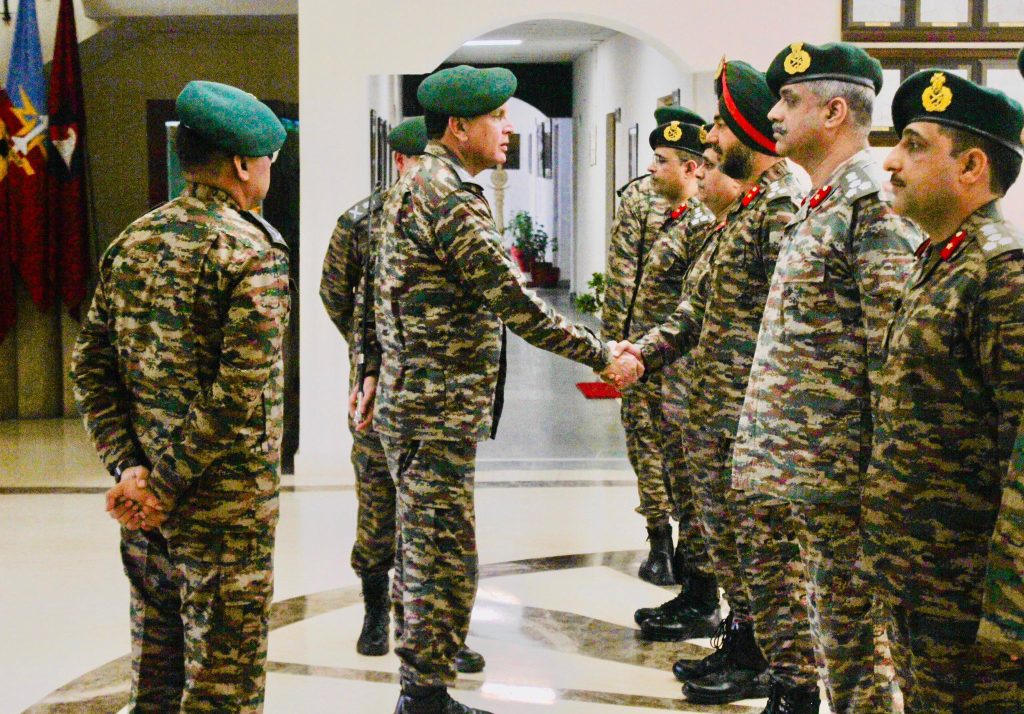 Lt Gen Seth Meeting Officers