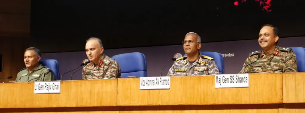 Maj Gen Sharda along with Other DGMOs