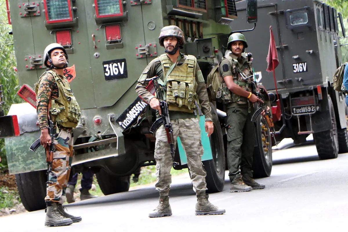 Soldiers in Operation 1