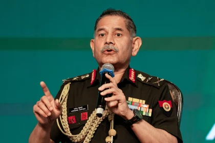 6zq1D1YN General Upendra Dwivedi