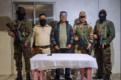 Criminals Arrested by Soldiers