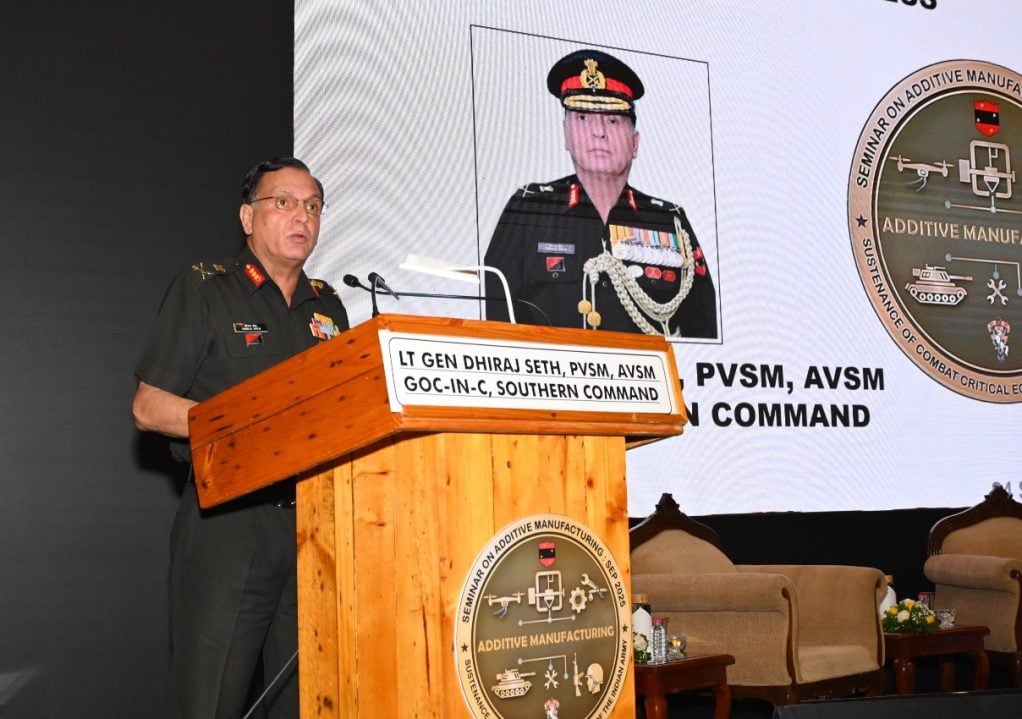 Lt Gen Dhiraj Seth Giving a Lecture
