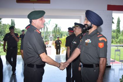 Lt Gen Dhiraj Seth New