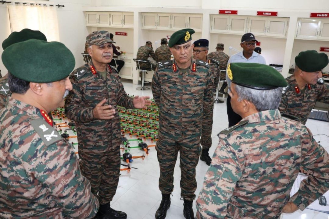 Lt Gen Katiyar and Other Officers