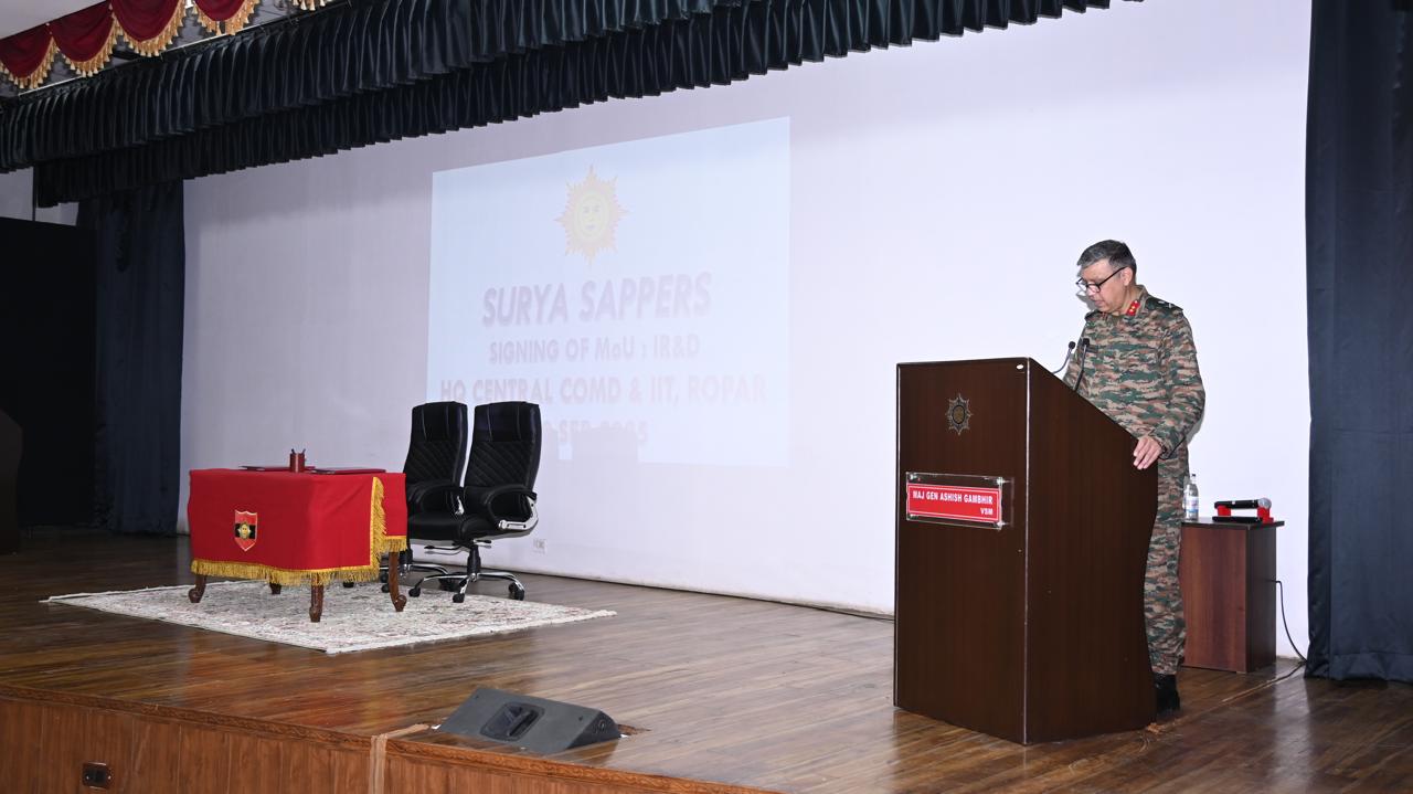 Maj Gen Gambhir Giving A Lecture