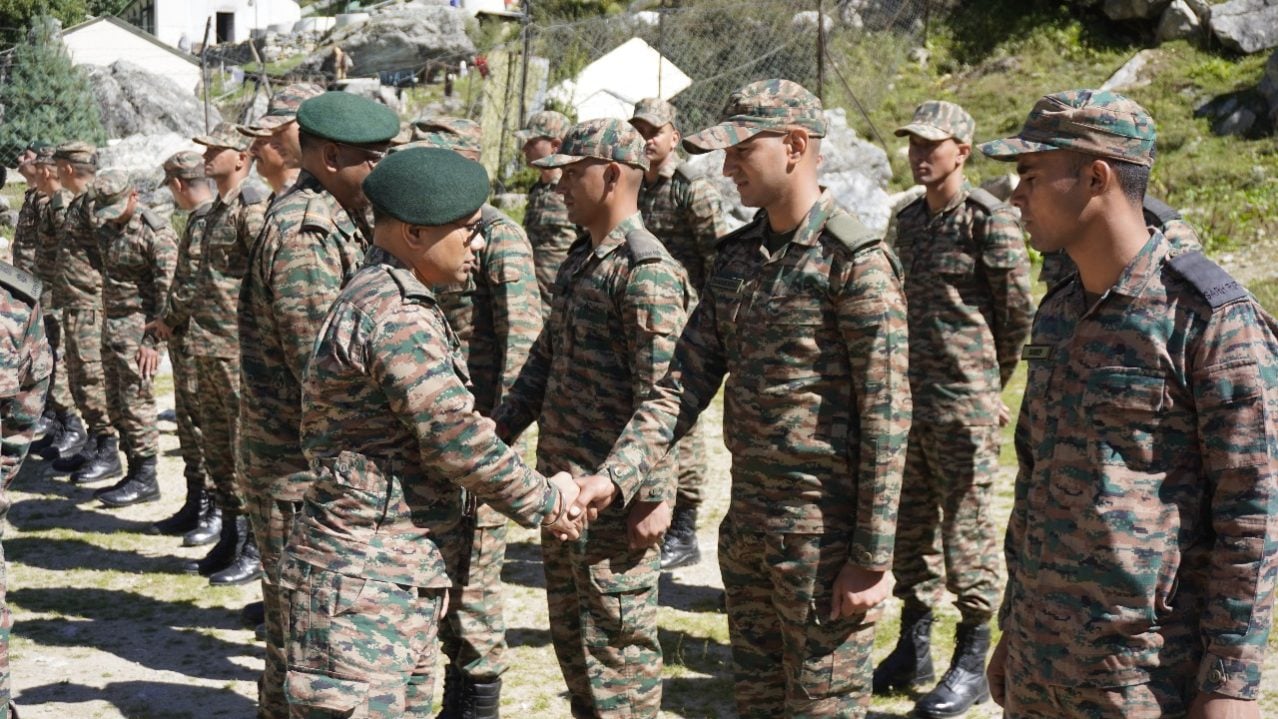 Officers Meeting with Soldiers