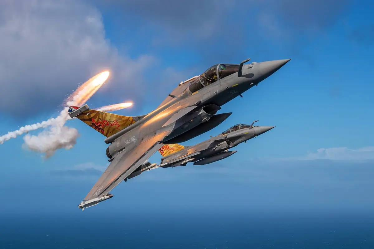 How Far Can Rafale Fighter Jet Really Go on Just 1 Litre of Fuel?
