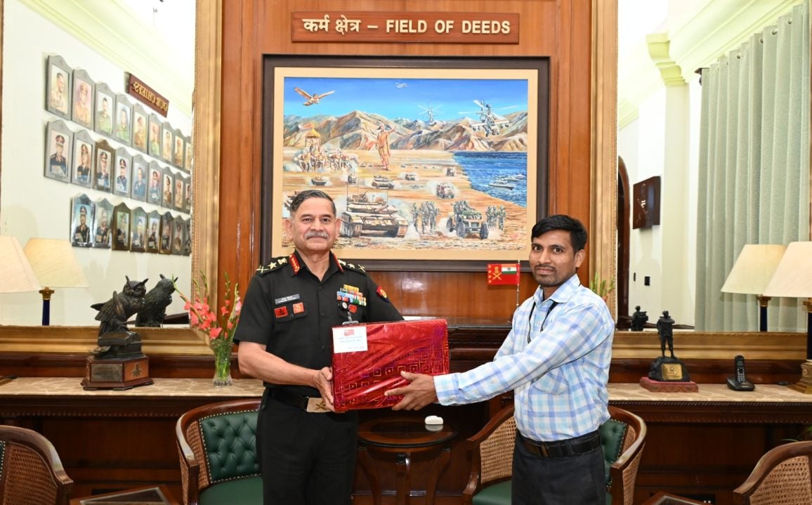 General Dwivedi Fecilitates Civilian