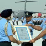 Group Captain Amit Gehani Getting Award from Air Force Chief