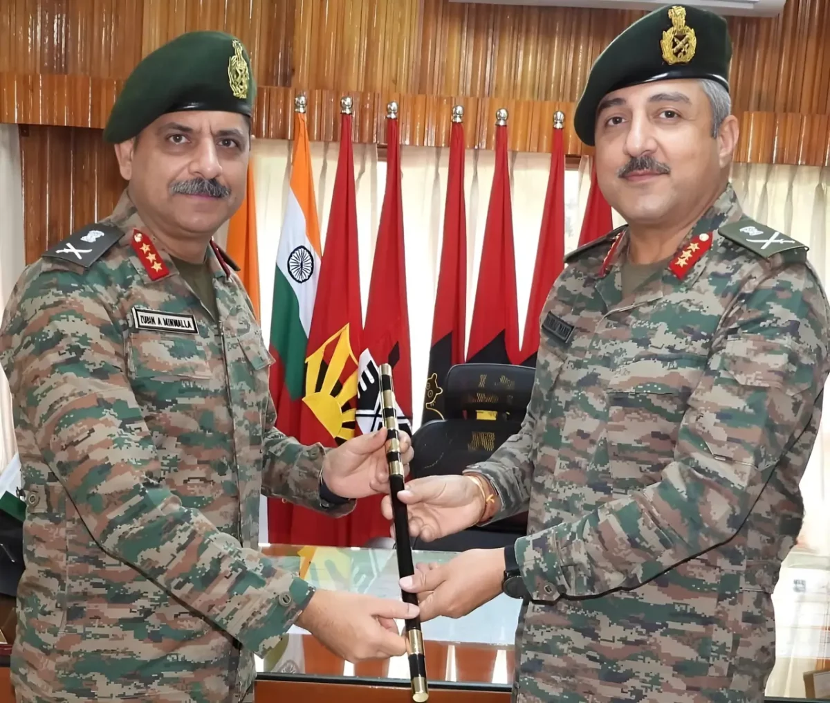 Lt Gen Man Raj Singh Mann Takes Charge of Tri Shakti Corps 1
