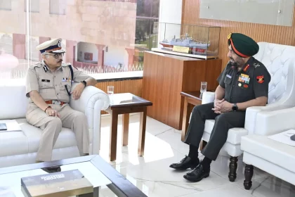 Lt Gen Manjinder Singh with DGP Rajasthan
