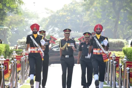 Lt Gen Manoj Kumar Katiyar with Other Officers