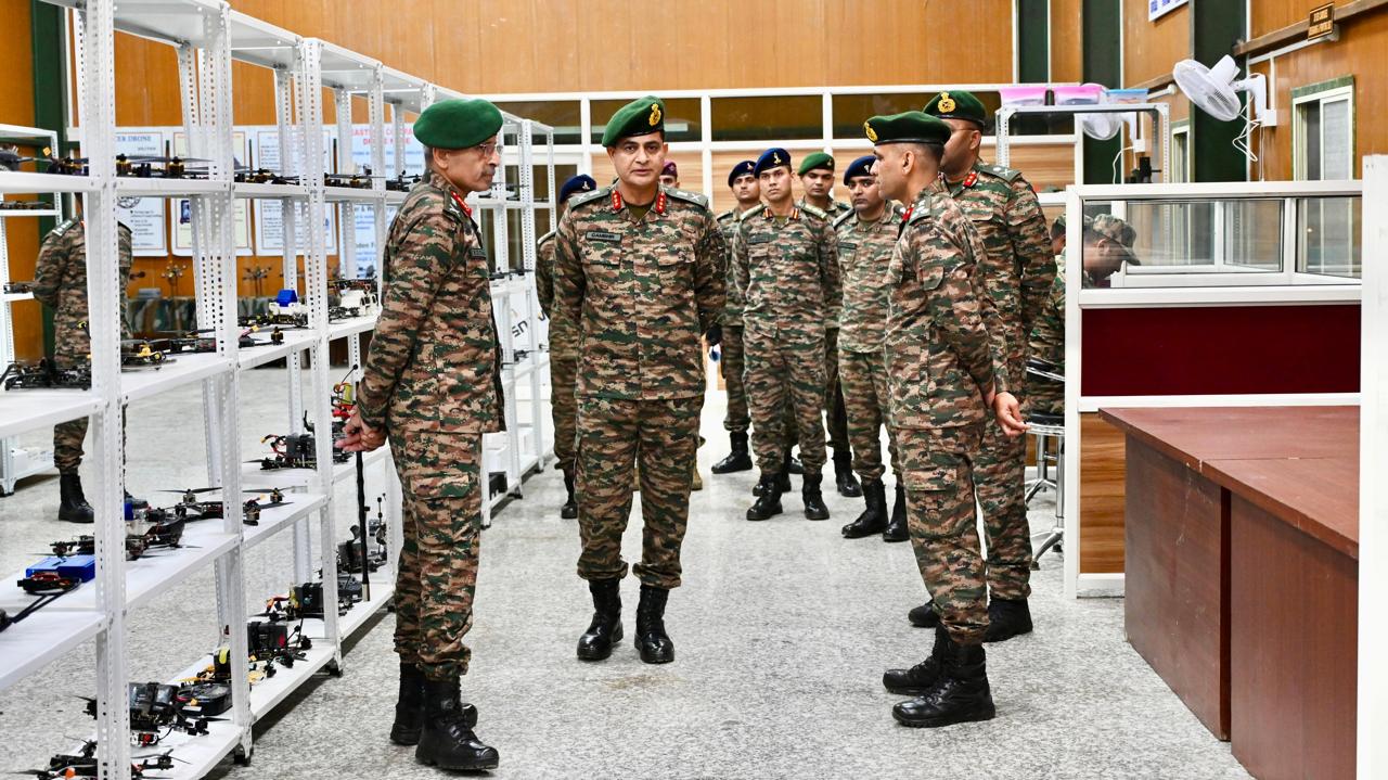 Lt Gen RC Tiwari with Other Officers 3
