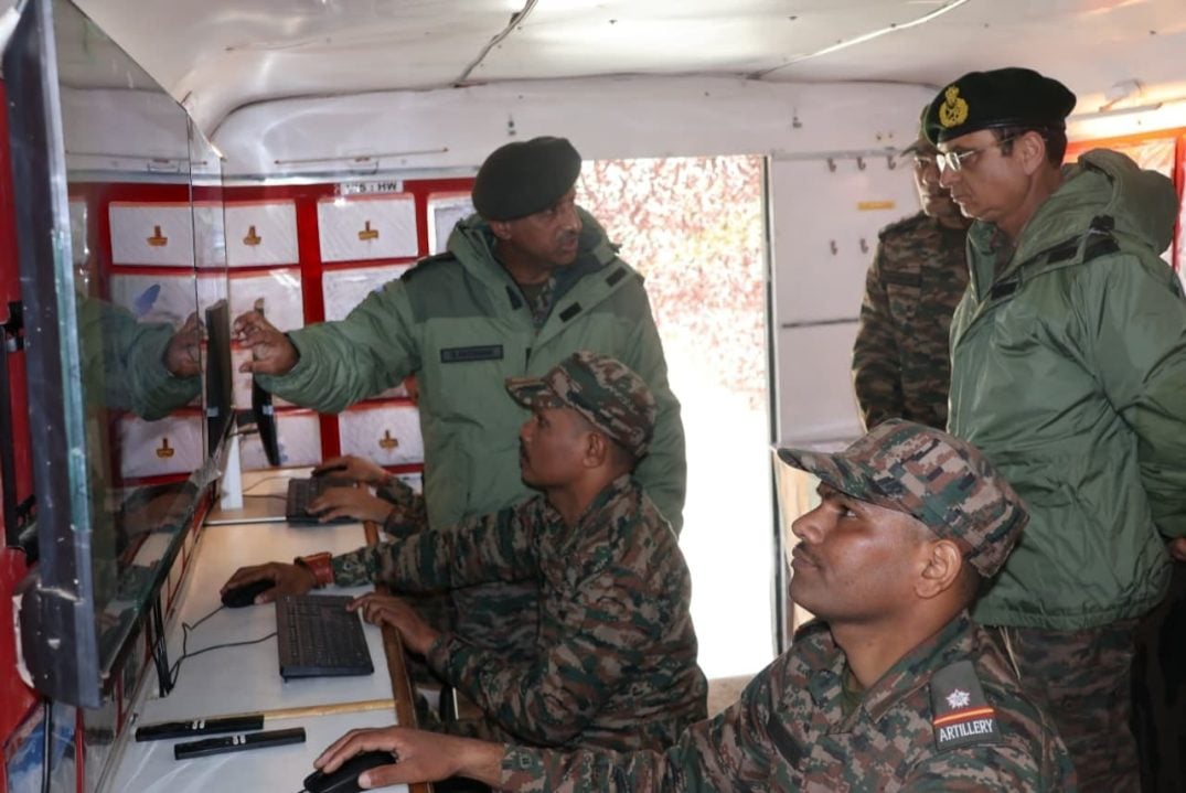 Lt Gen Sachdeva Reviewing