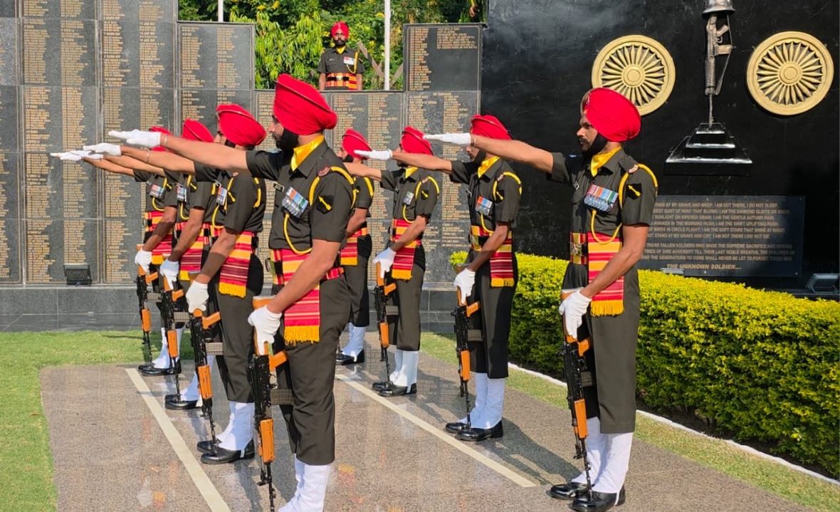 Soldiers Pledging