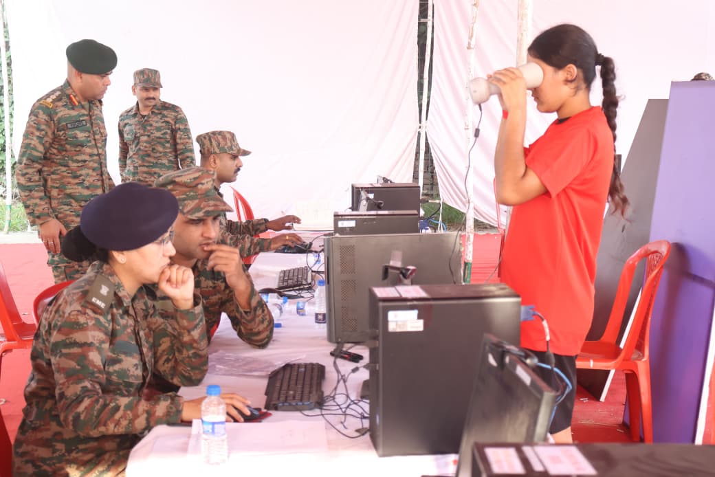 Women Agniveer Aspirant Giving Test