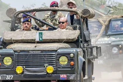 Asim Munir with PM Of Pakistan