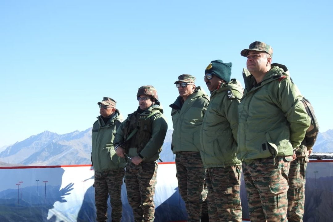 Lt Gen Pratik Sharma Reviews Anti-Infiltration Grid in North Kashmir
