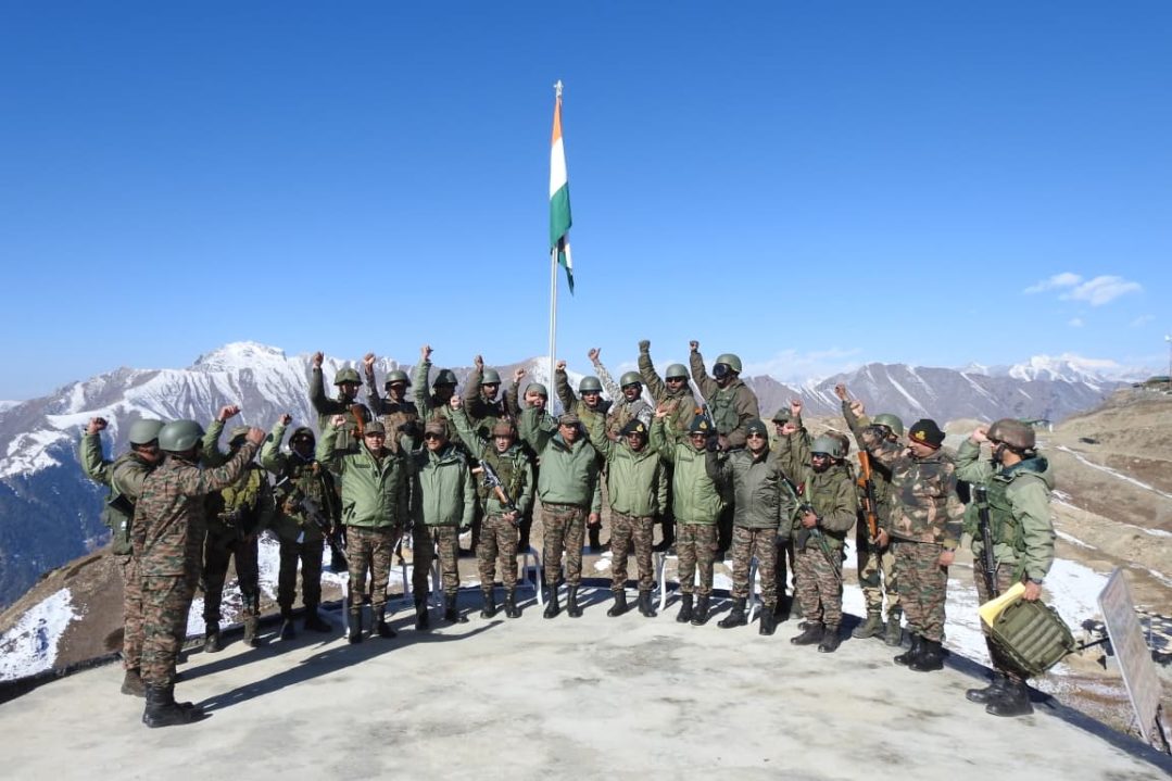 Lt Gen Pratik Sharma Reviews Anti-Infiltration Grid in North Kashmir