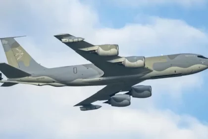 KC 135