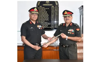 Lt Gen Avinash Das Assumes Charge as Commandant, Army Hospital (Research & Referral)