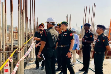Lt Gen CG Muralidharan Reviews Medical Infrastructure and Interacts with Staff During Visit to Military Hospital Meerut
