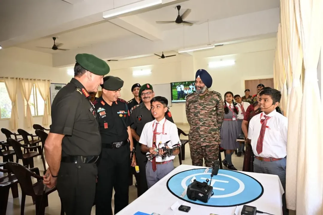 Lt Gen Dhiraj Seth with Student