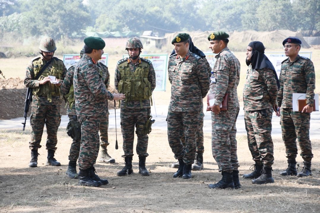 Lt Gen Pushkar With Other Officers