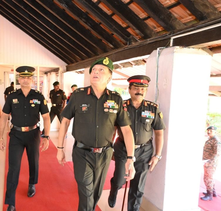 Lt Gen Seth Reviewing