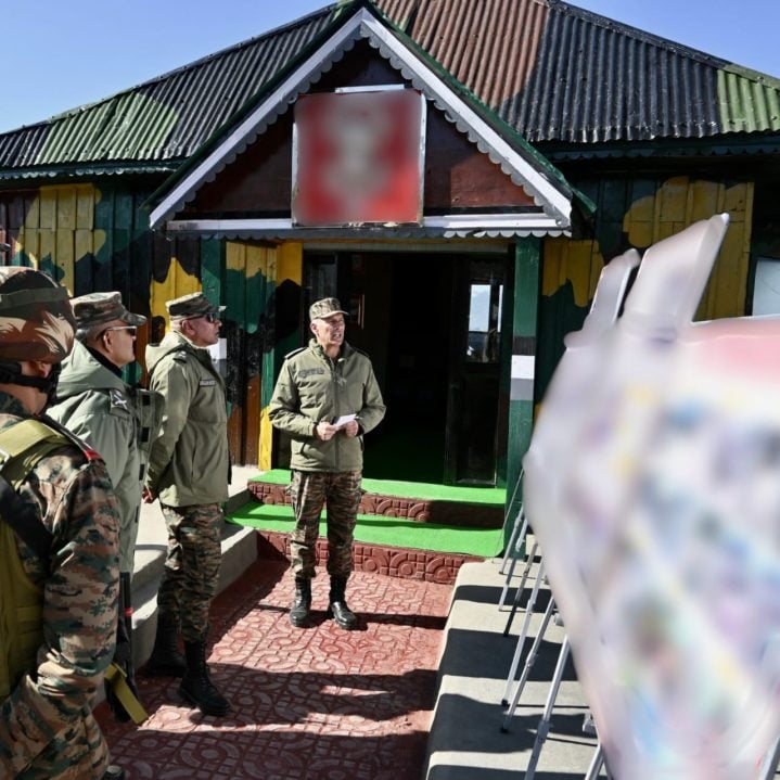 Lt Gen Sharma Reviewing