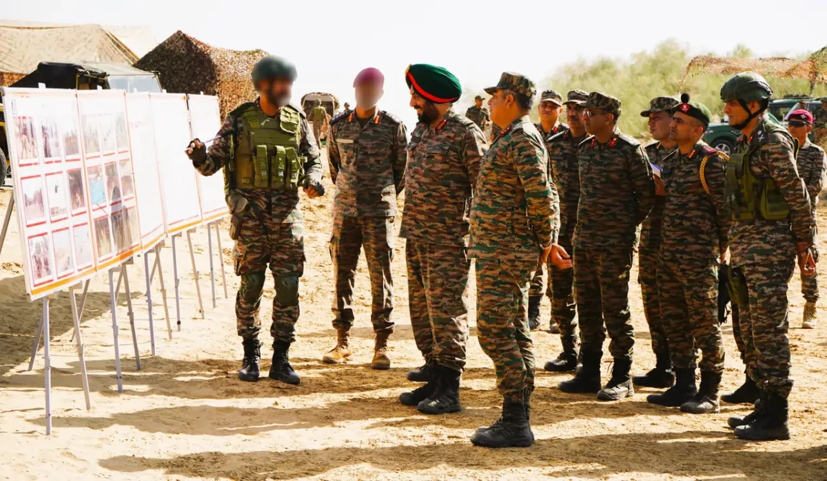 Lt Gen Manjinder Singh Reviews Operational Preparedness of Bhairav Strike Force and Ranbankura Division