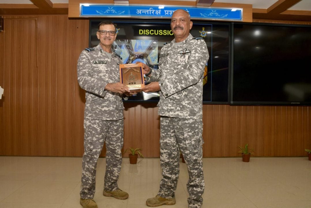 Air Marshal Jeetendra Mishra and Air Marshal Manish Khanna Together