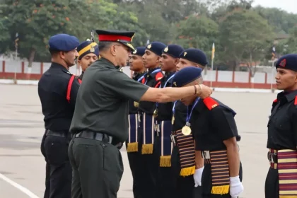 Brig Rohit Sethi Honoring Cadets