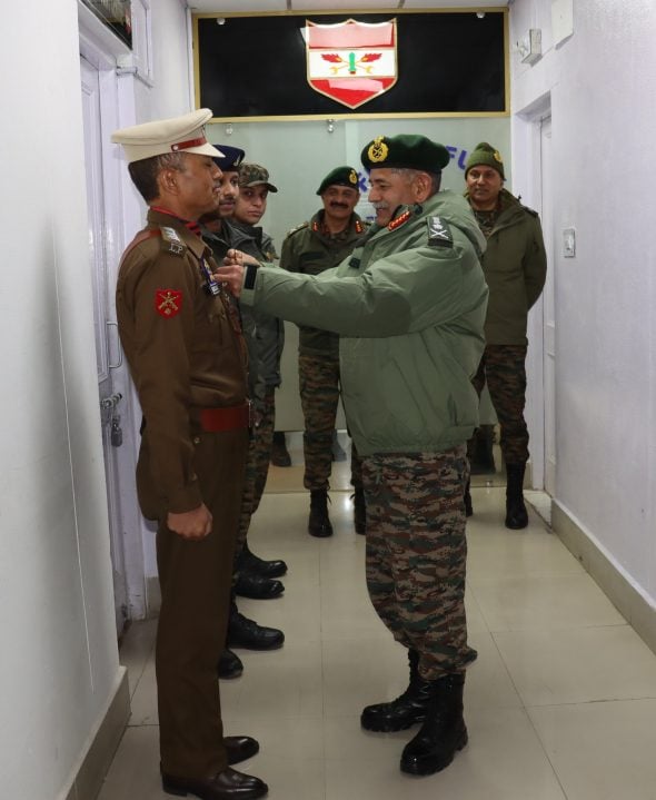 Gen Upendra Dwivedi Fecilitating