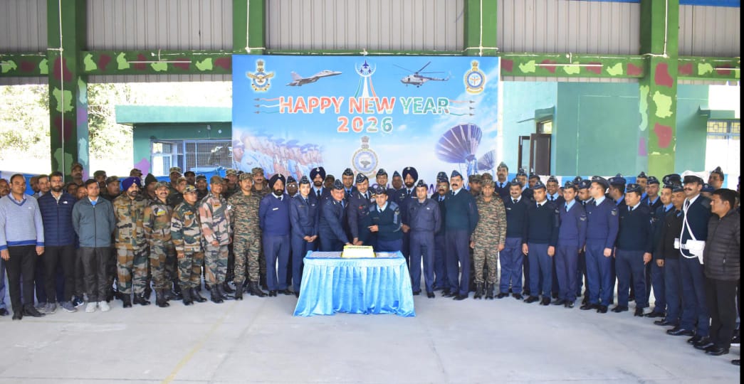 Group Photo of Officers 16