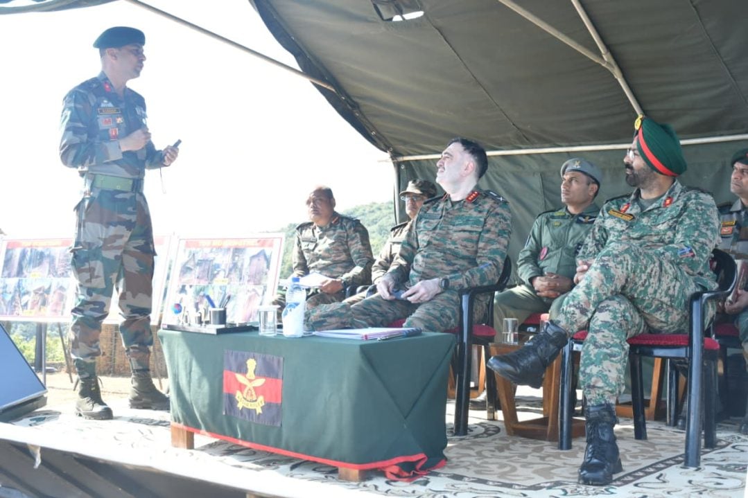 Lt Gen Abhijit S Pendharkar and Other Officers