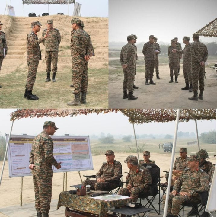 Lt Gen Chandpuria and Other Soldiers