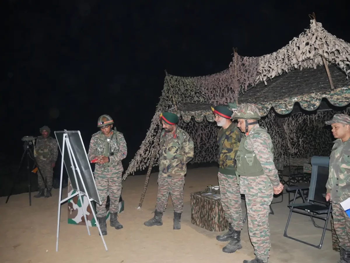 Lt Gen Manjinder Singh Reviewing