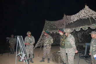 Lt Gen Manjinder Singh Reviewing