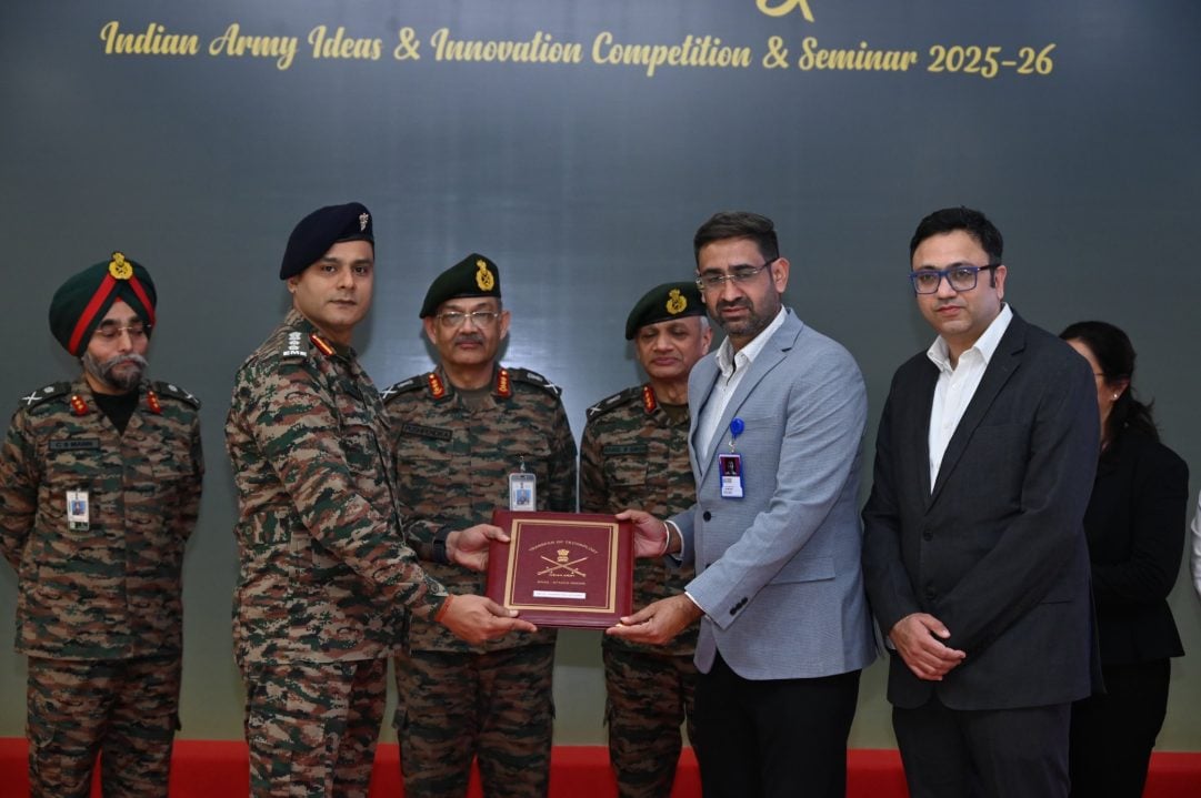 Lt Gen Pushpendra Singh with Other Officers