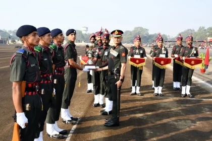 Officer with Agniveer