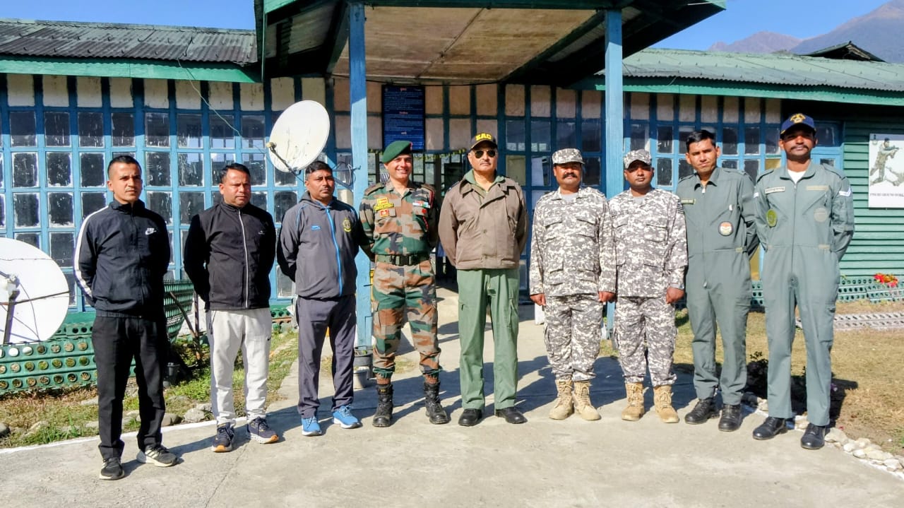 Group Photo of Officers 18