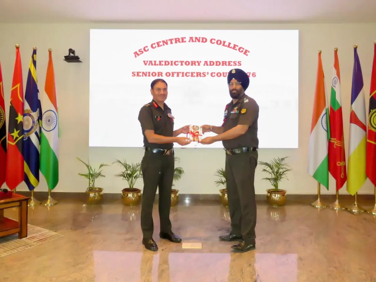 Lt Col Jagandeep Singh Malhotra Getting Award